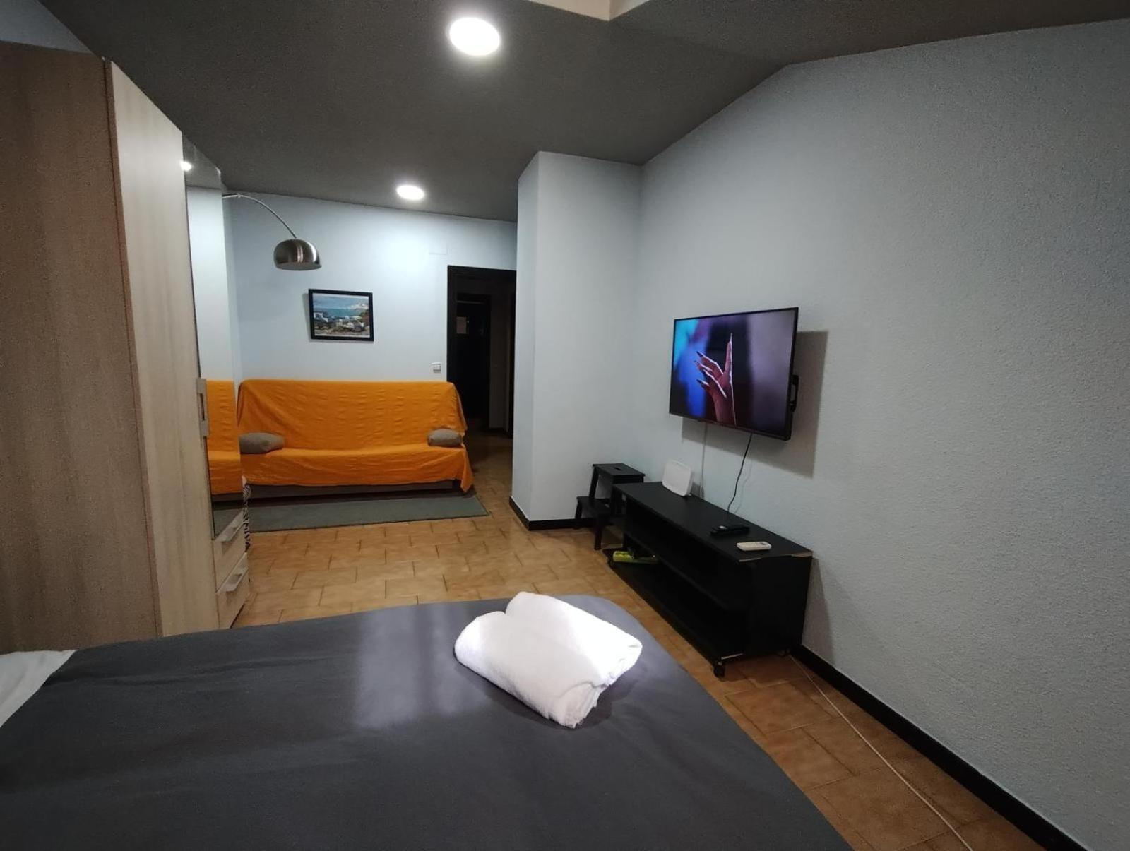 Ferienwohnung Aparment Puerta De Sol Madrid Exterior foto
